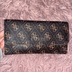 GUESS WALLET